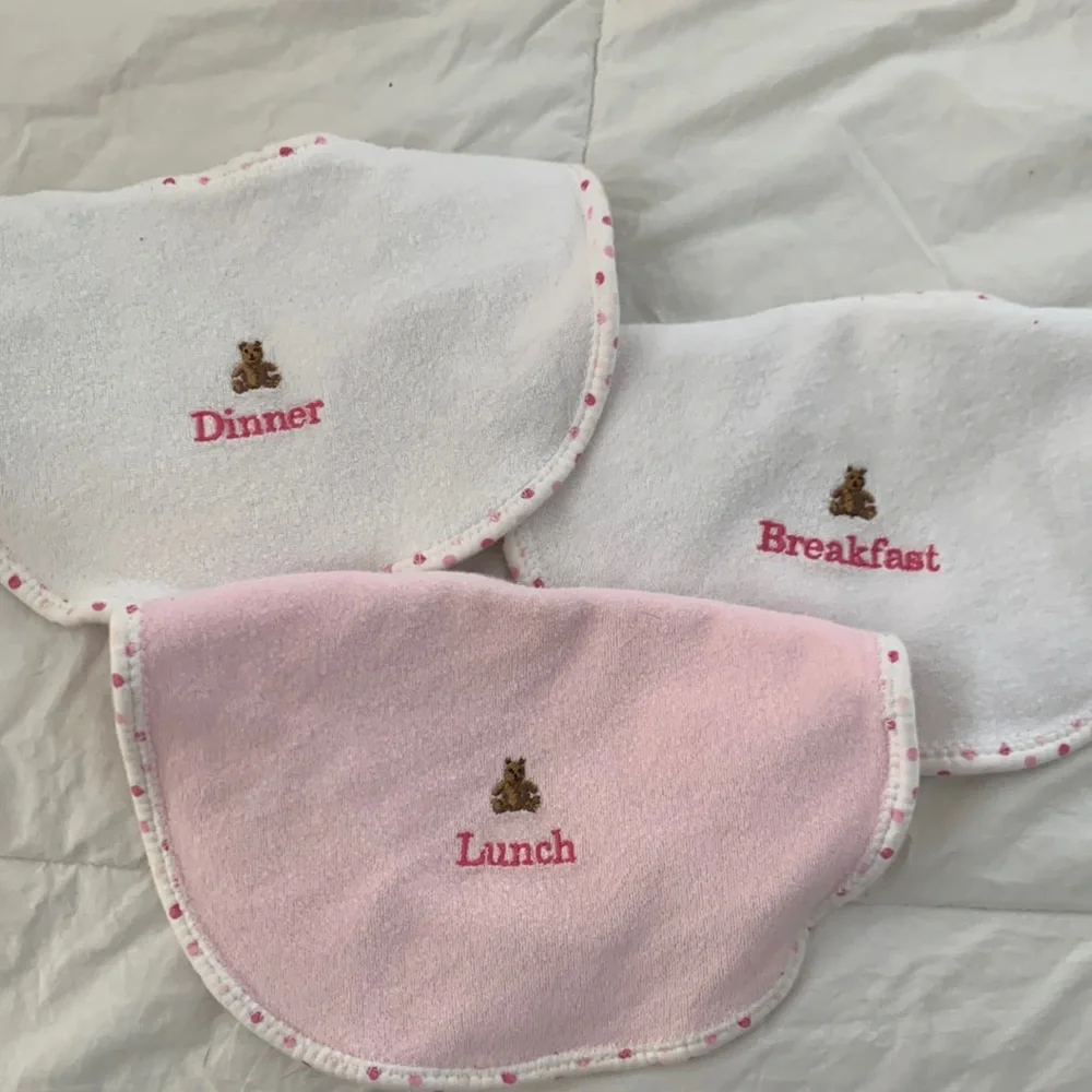 Gap set of 3 bibs